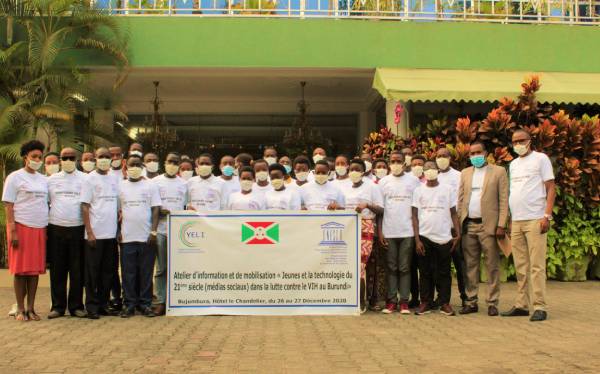 Des jeunes informés sur la situation du VIH SIDA au Burundi